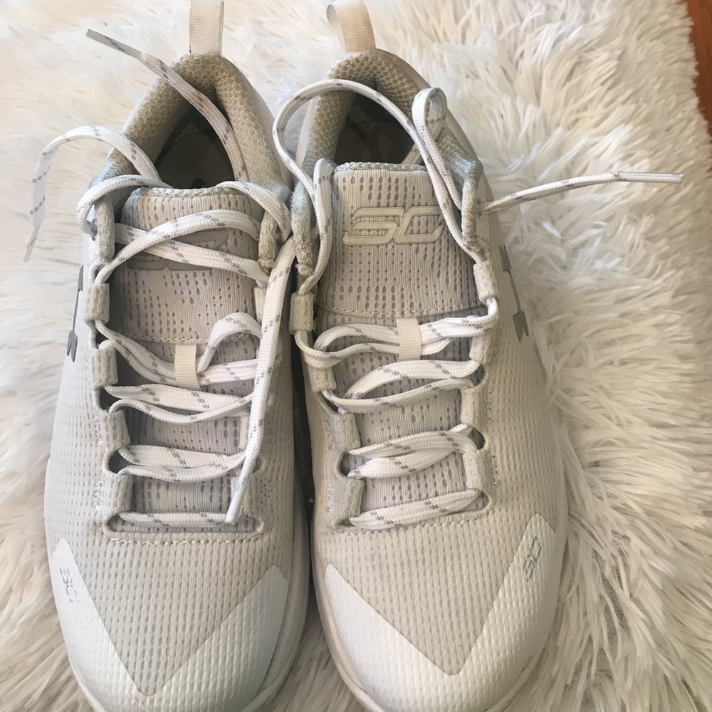 White SC Under Amour Sneakers.
